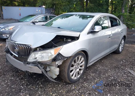 2013 Buick Lacrosse Leather Group z USA, uszkodzony, nr VIN 1G4GL5E33DF253057